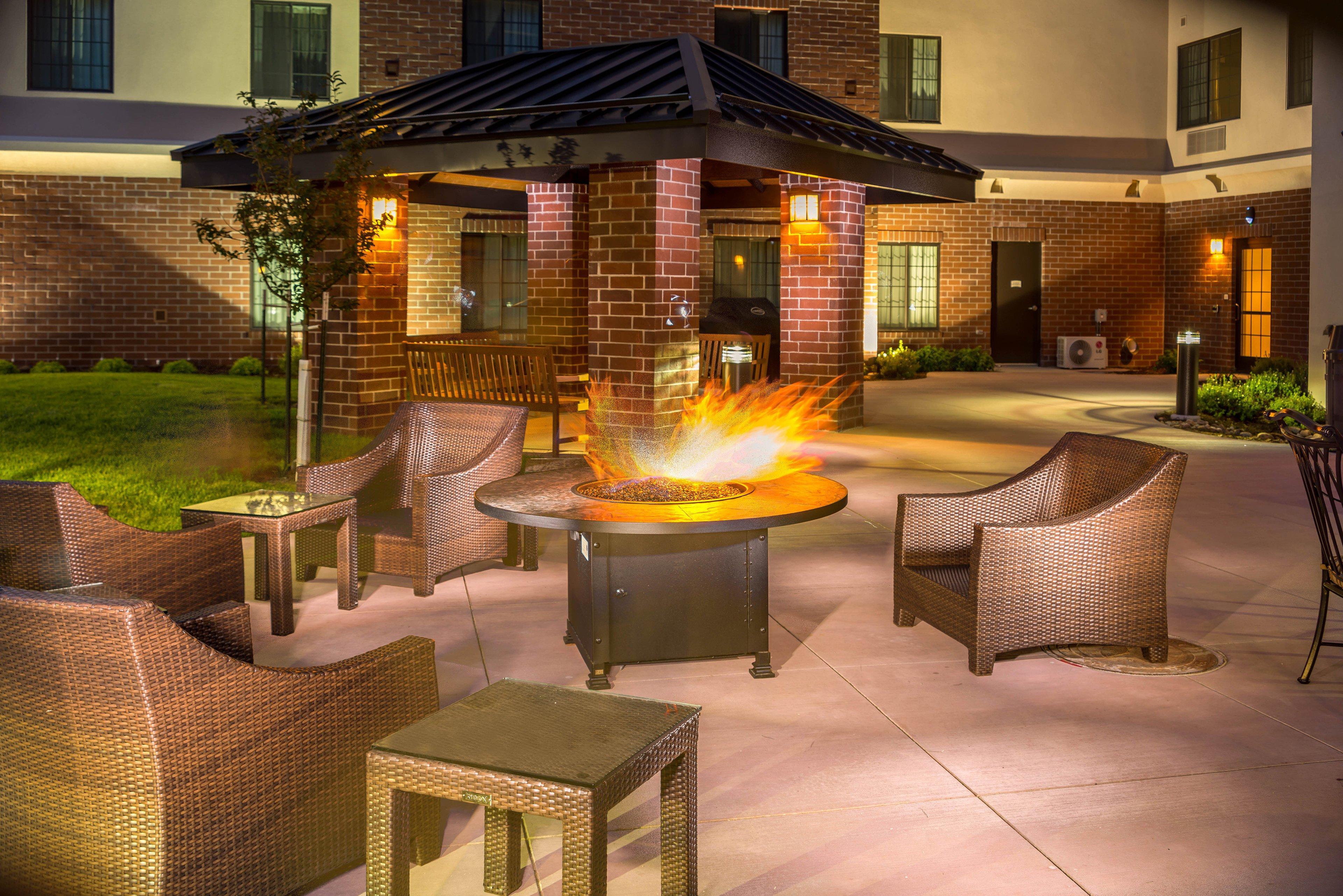 Staybridge Suites Denver - Central Park By Ihg Extérieur photo