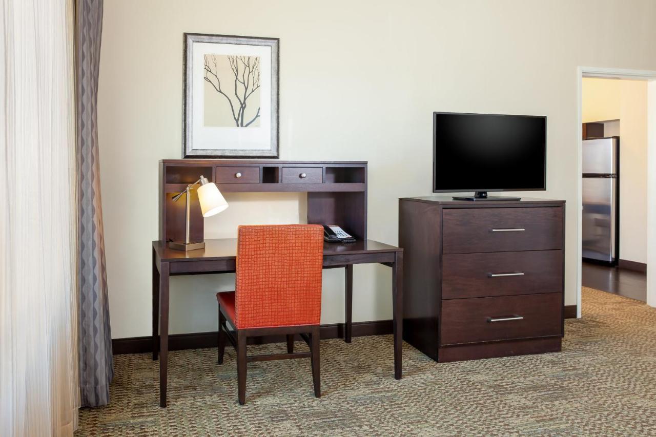 Staybridge Suites Denver - Central Park By Ihg Extérieur photo