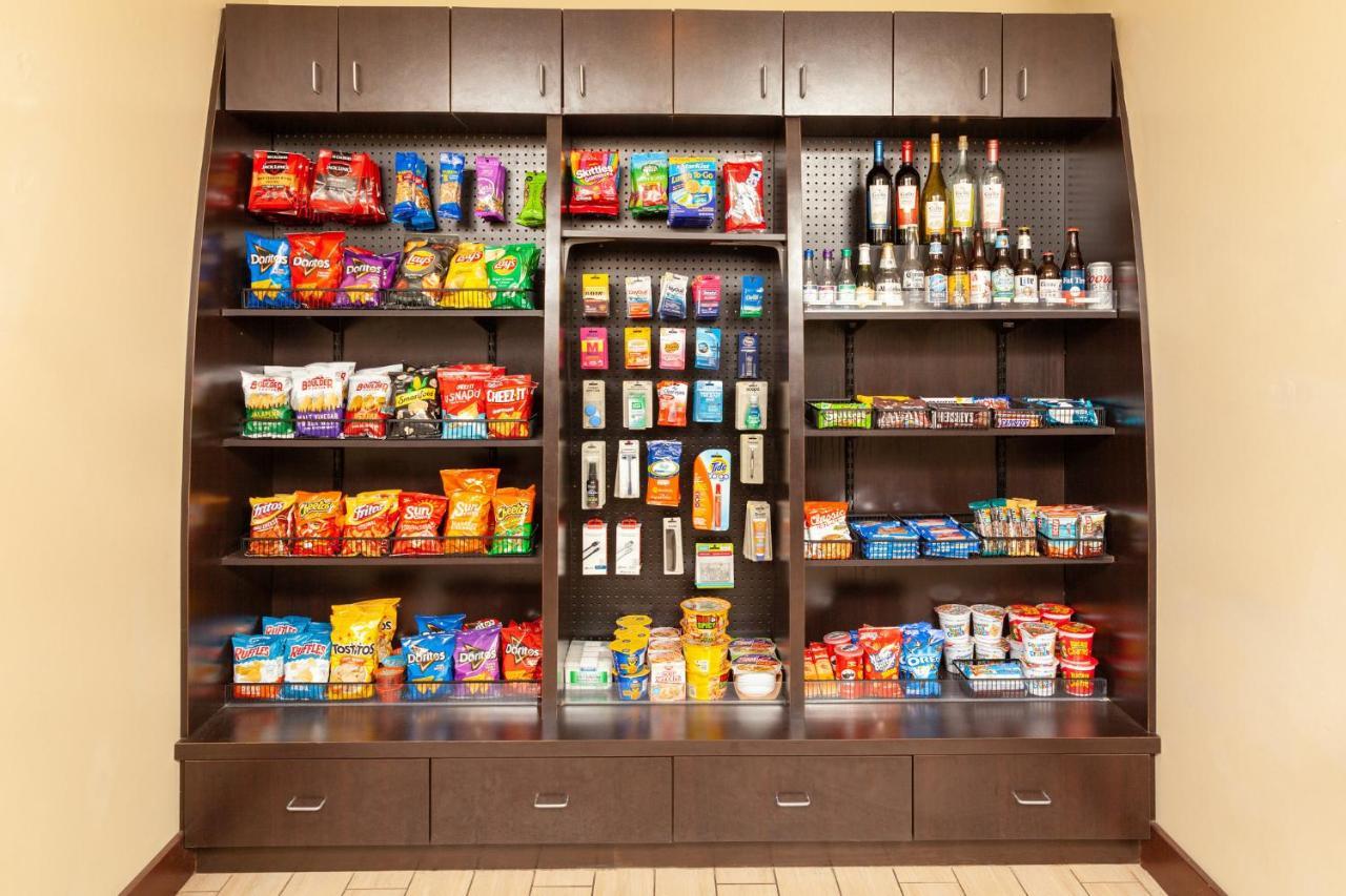 Staybridge Suites Denver - Central Park By Ihg Extérieur photo