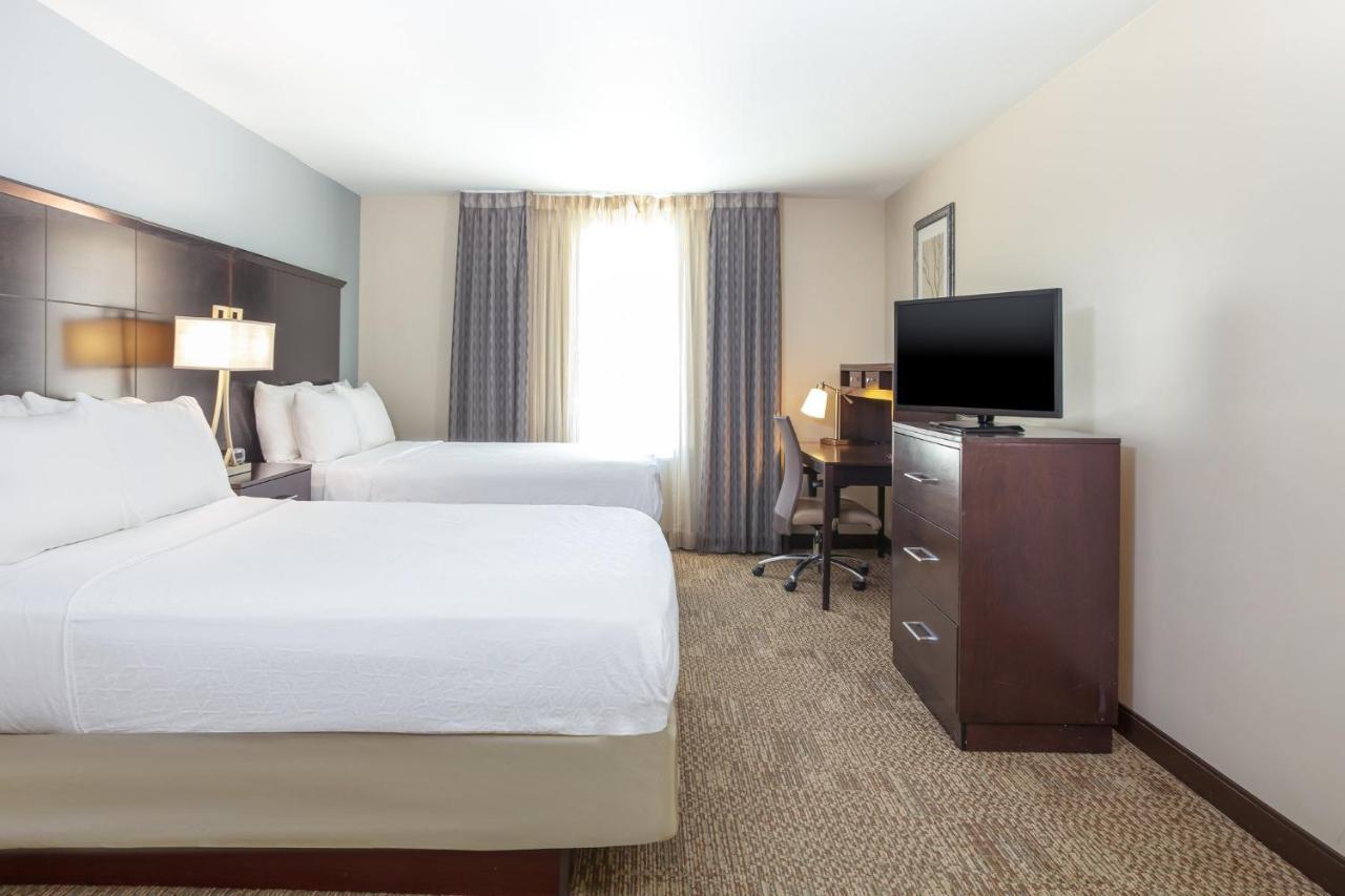 Staybridge Suites Denver - Central Park By Ihg Extérieur photo